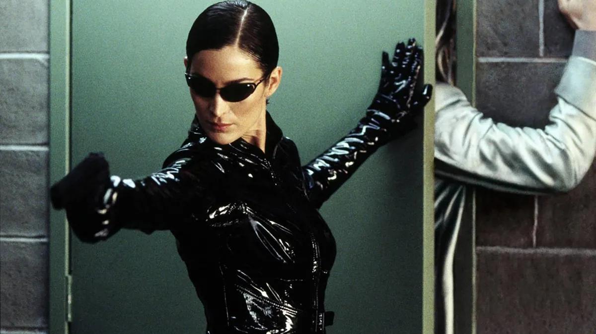 因此，嘉莉·安妮·莫斯（Carrie-Anne Moss）在“ Matrix”之後拒絕了幾部大電影